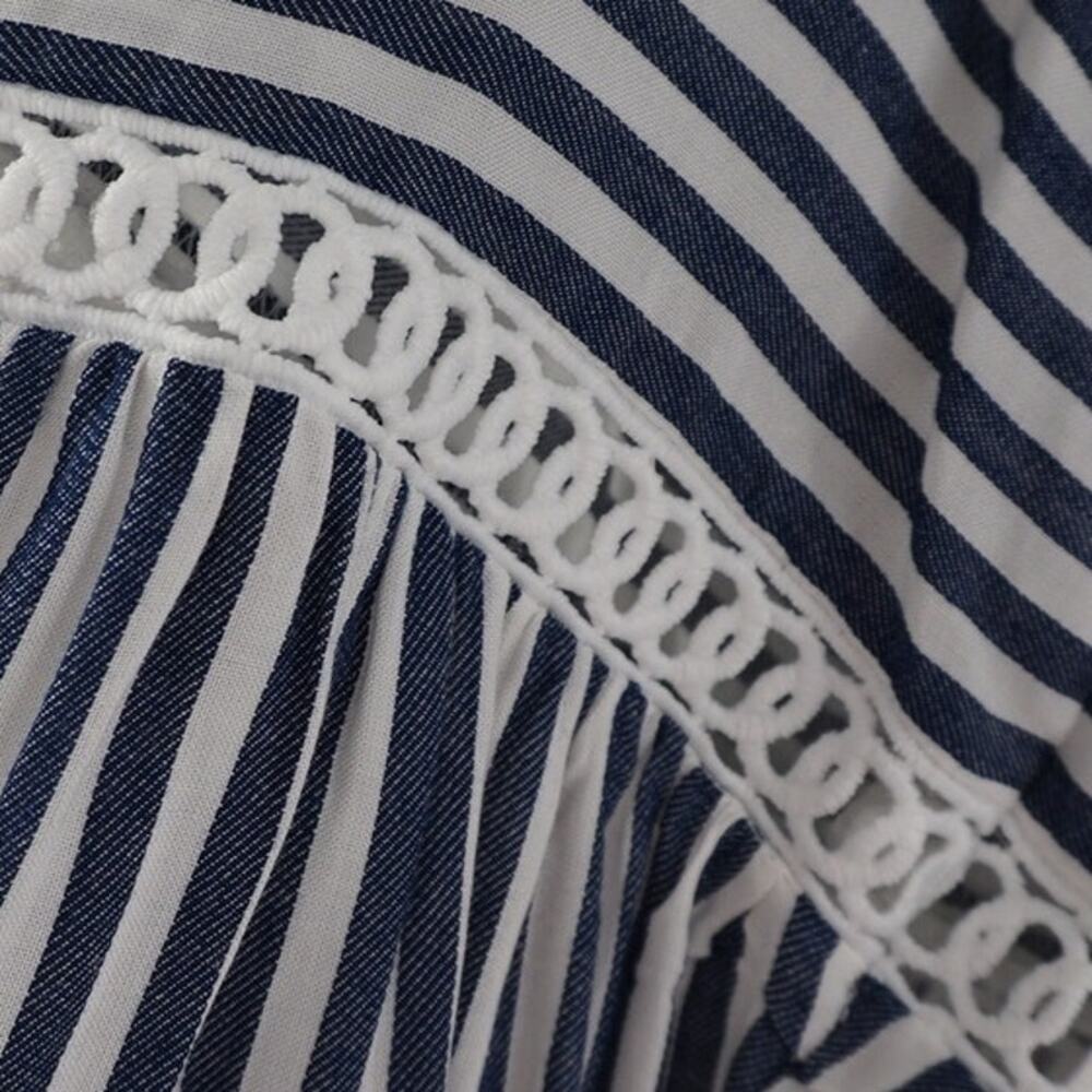 Ann Taylor Oversized Striped Eyelet Blouse - Size L - NWT - Picture 2 of 4